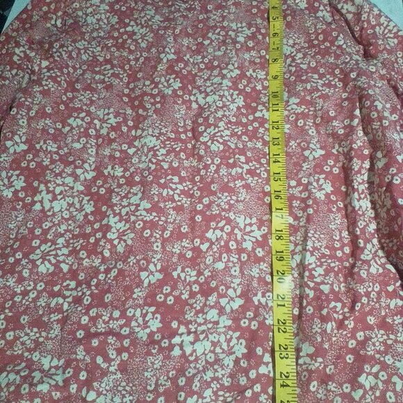 Blouse. - Picture 5 of 5